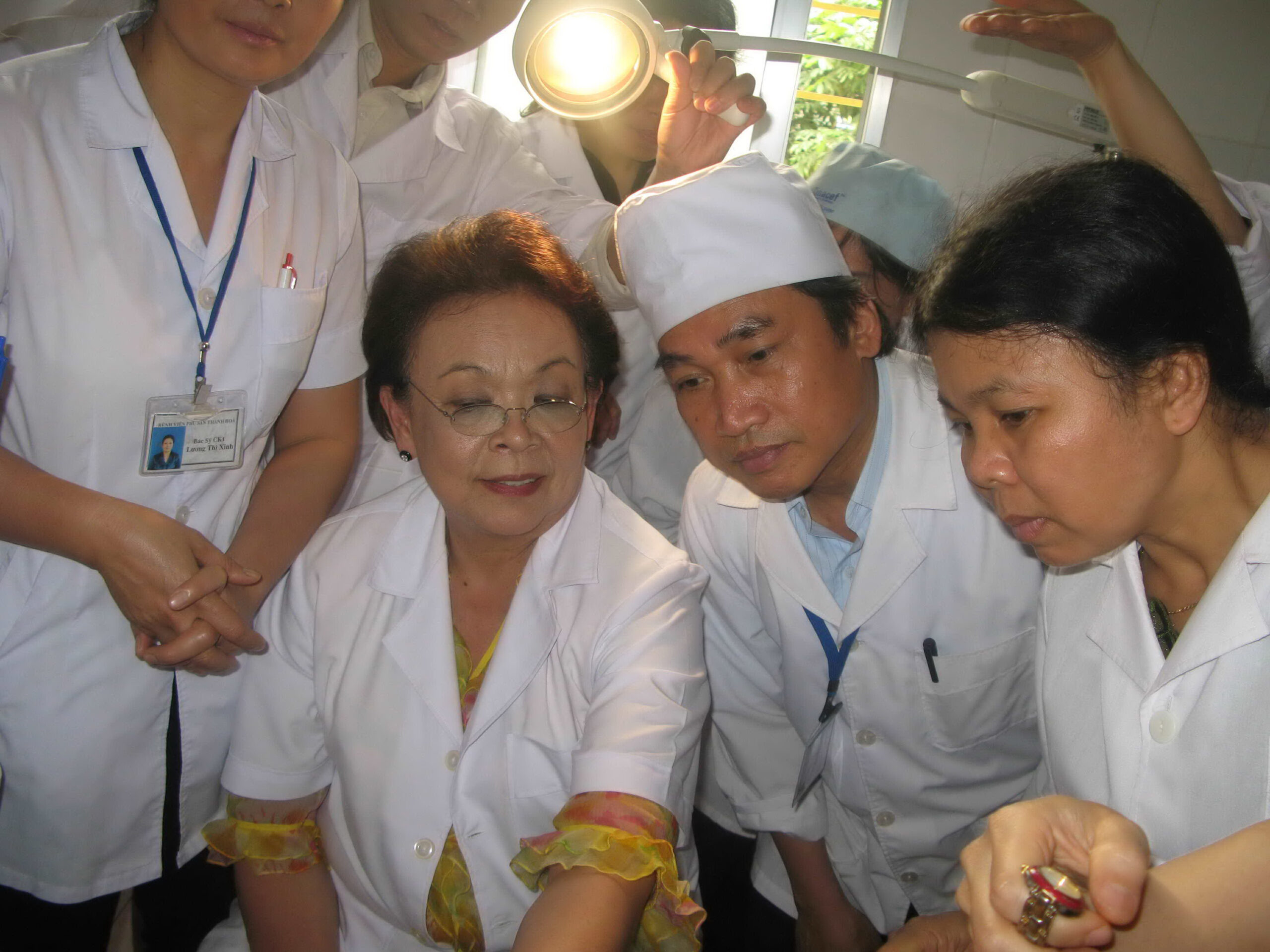 Dr. Kobbie provides hands-on training to doctors and nurses in Thanh Hoa, Vietnam 2008.